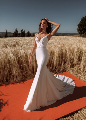 Beaded Ivory Lace Satin Open Back Best Wedding Dress